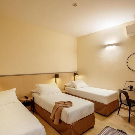 Hotel Colosseum Rome Exterior photo