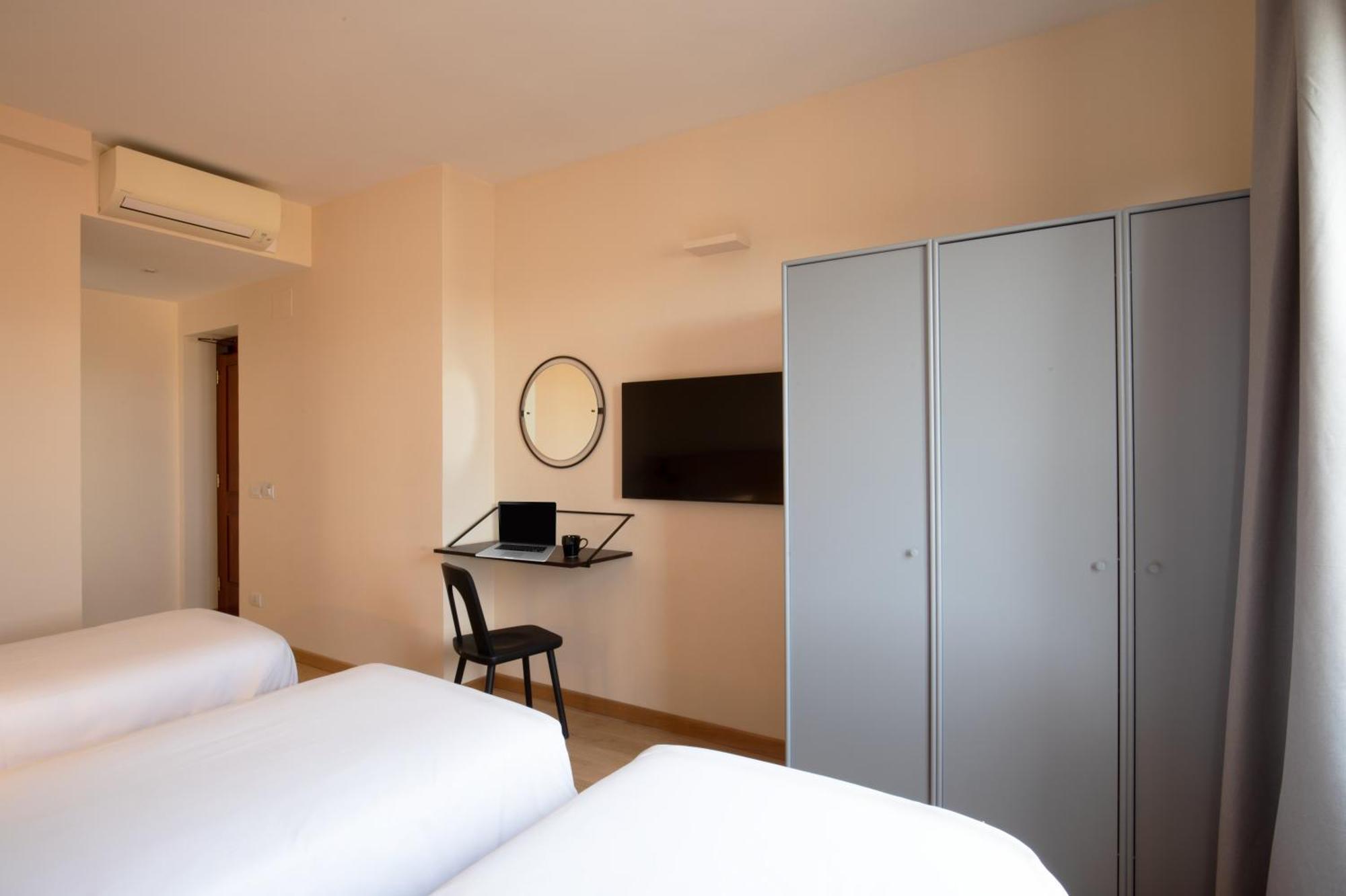 Hotel Colosseum Rome Exterior photo